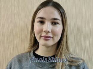 AnaisShines
