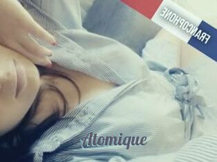 Atomique