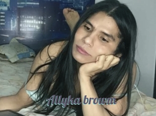 Allyka_browm