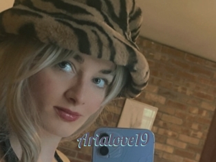 Arialove19