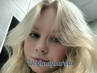 Delfinayearout