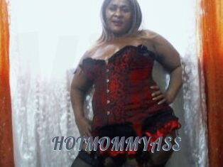 HOTMOMMYASS