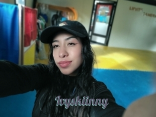 Ivyskiinny