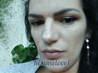 Kissmelove1