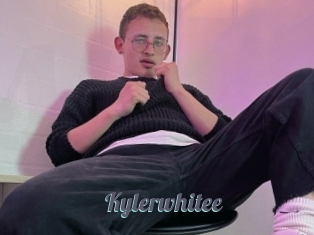 Kylerwhitee