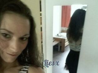 Liesx
