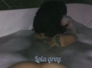 Lola_grey