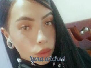 Luna_wicked
