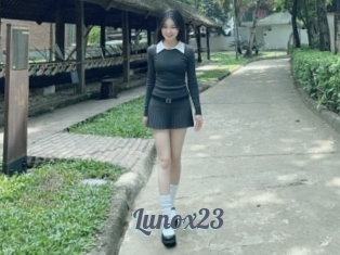Lunox23