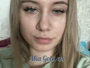 Mia_Gold_xx