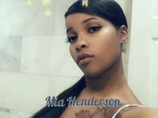 Mia_Henderson