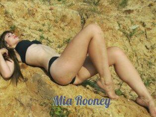 Mia_Rooney