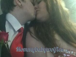Mommybabywolfies