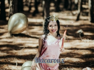 Macaroux