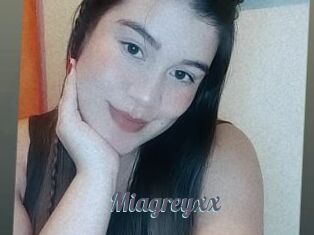 Miagreyxx