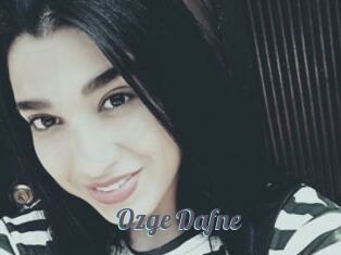 Ozge_Dafne