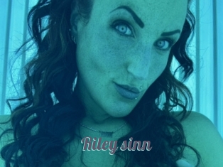Riley_sinn