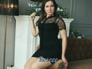 Roseee