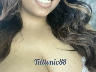 Titttonic88