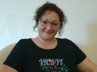 VICKYI